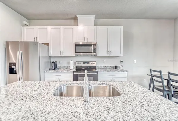 $2,450 | 1642 Boxleaf Lane, Bradenton, FL 34211