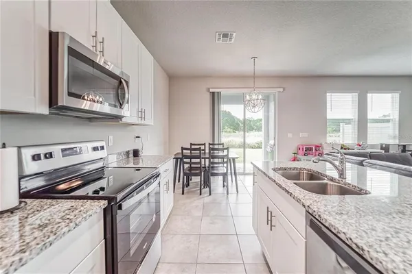 $2,450 | 1642 Boxleaf Lane, Bradenton, FL 34211