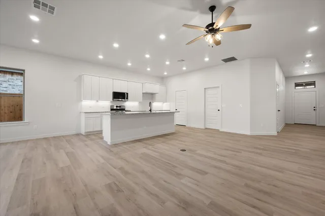 $299,000 | 7004 56th Street, Lubbock, TX 79407