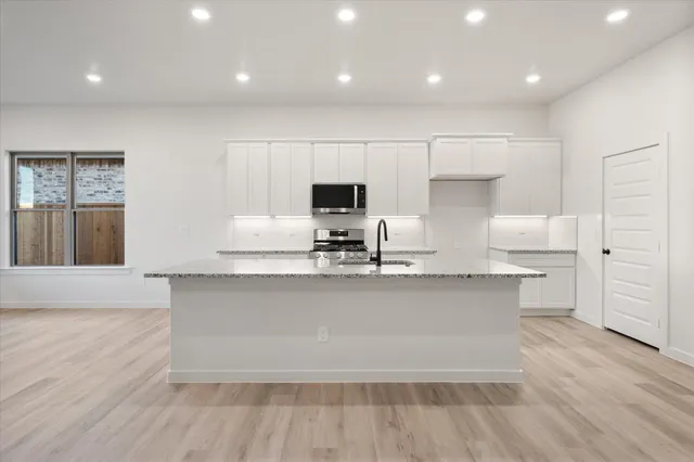 $299,000 | 7004 56th Street, Lubbock, TX 79407