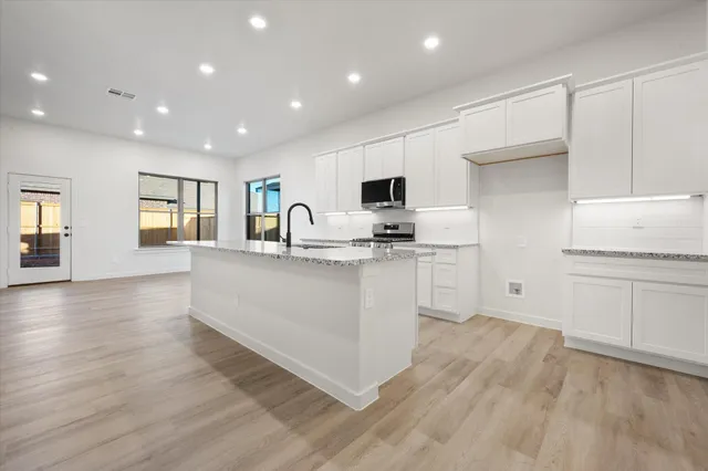 $299,000 | 7004 56th Street, Lubbock, TX 79407