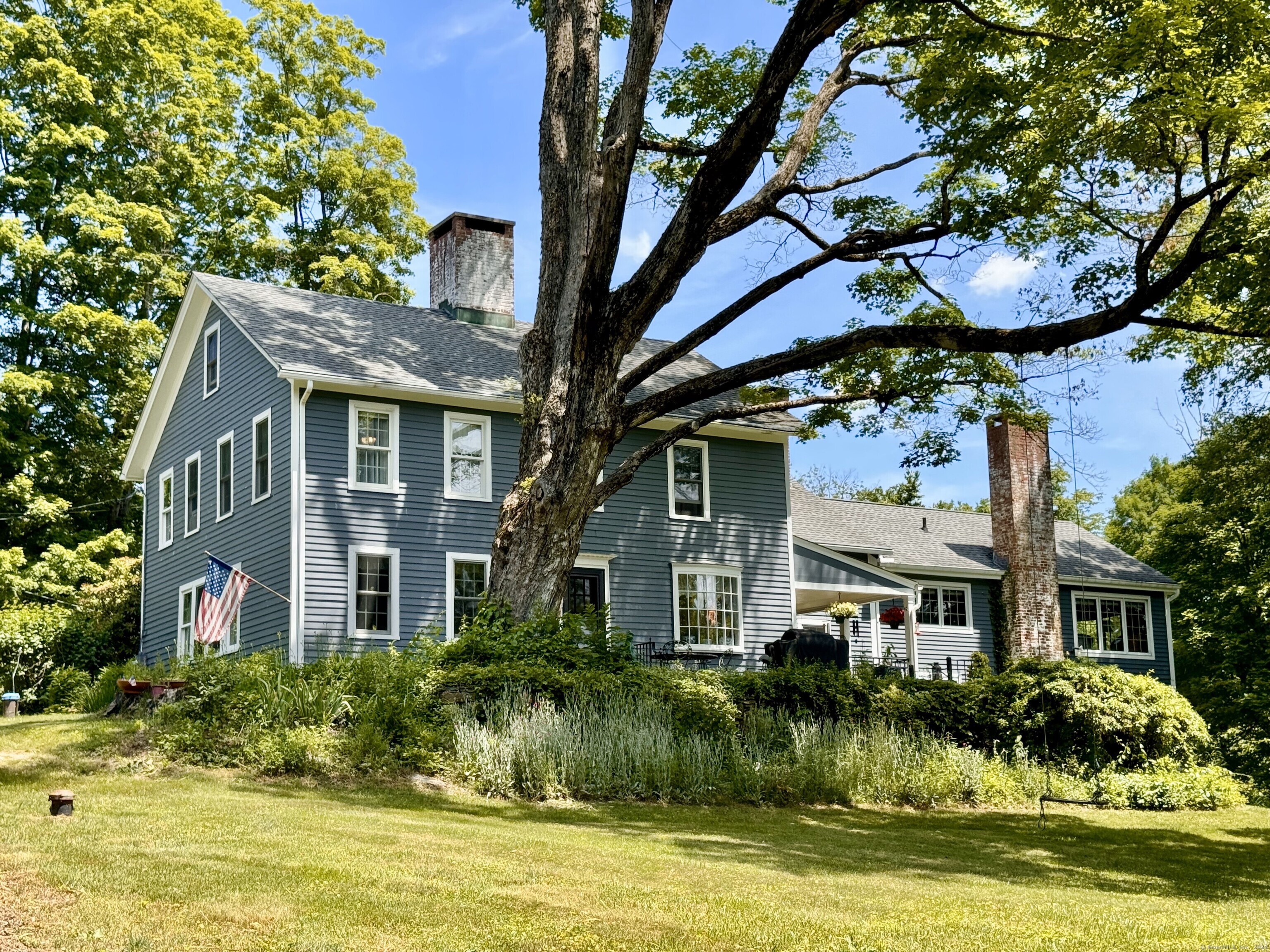 Welcome to 88 Clark Road -Charming Historic Antique Home *