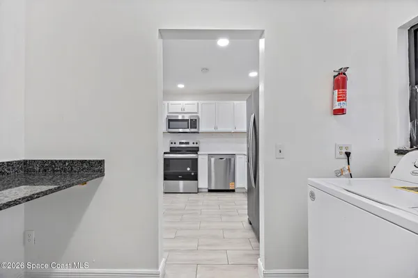 $2,000 | 419 Marquis Street, Melbourne, FL 32901