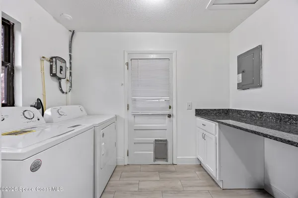 $2,000 | 419 Marquis Street, Melbourne, FL 32901