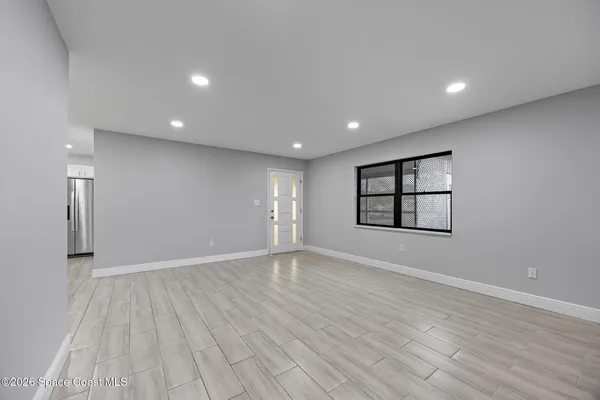 $2,000 | 419 Marquis Street, Melbourne, FL 32901