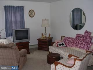 1425 Gregg Street Reading, PA 19607 - Photo 3 of 3 Gallery Image 3