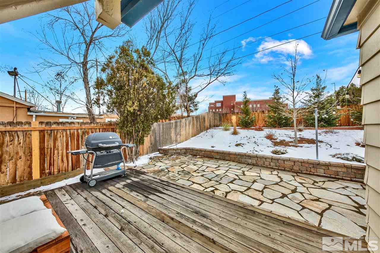 225 Bartlett Street Reno, NV 89512 - Photo 11 of 19 Photo 11