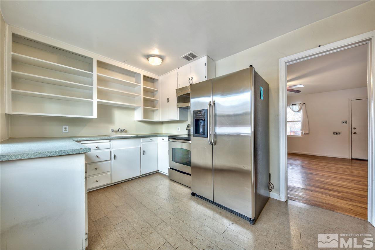 225 Bartlett Street Reno, NV 89512 - Photo 8 of 19 Photo 8