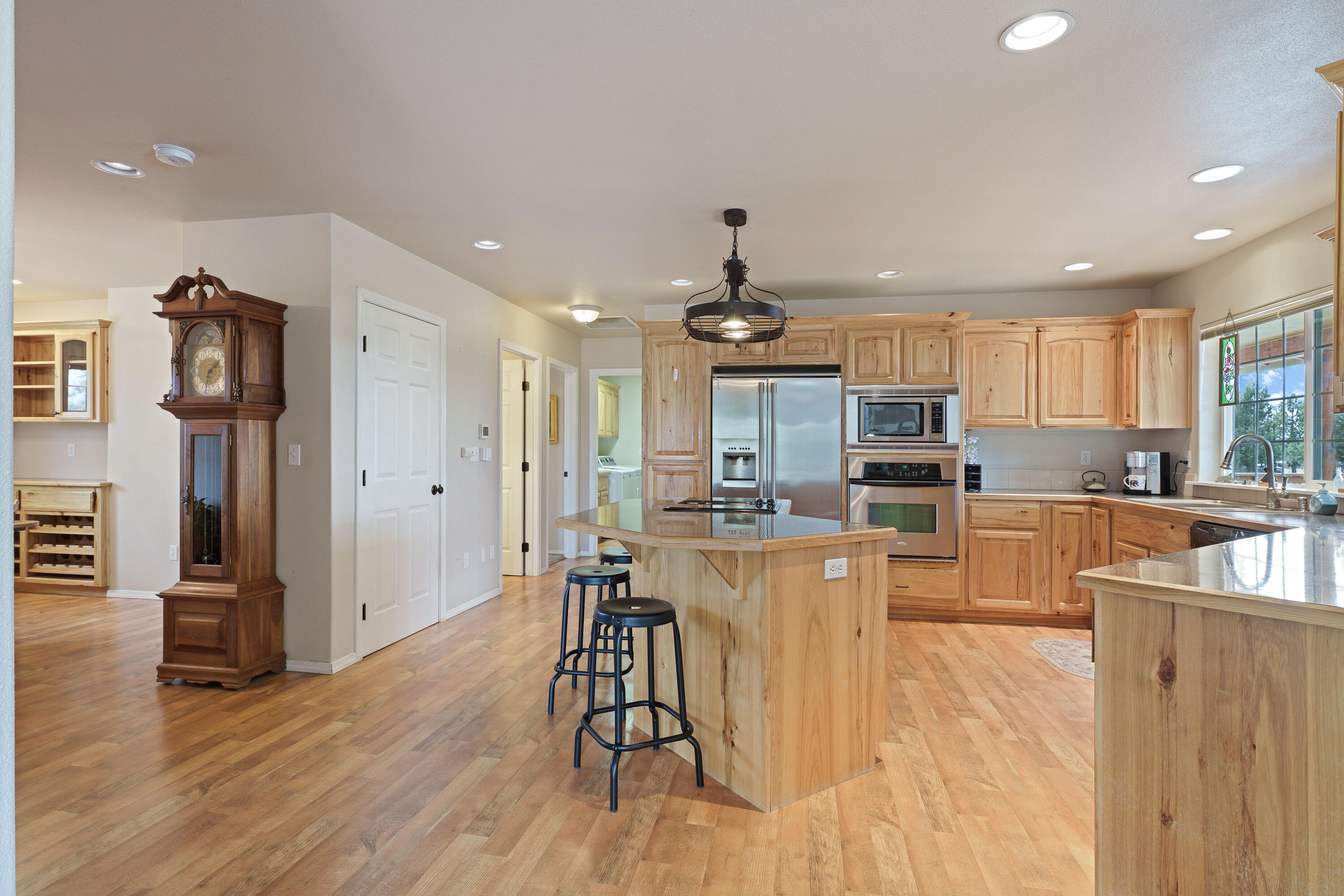 4681 Southeast Adobe Road Prineville, OR 97754 - Photo 14 of 49