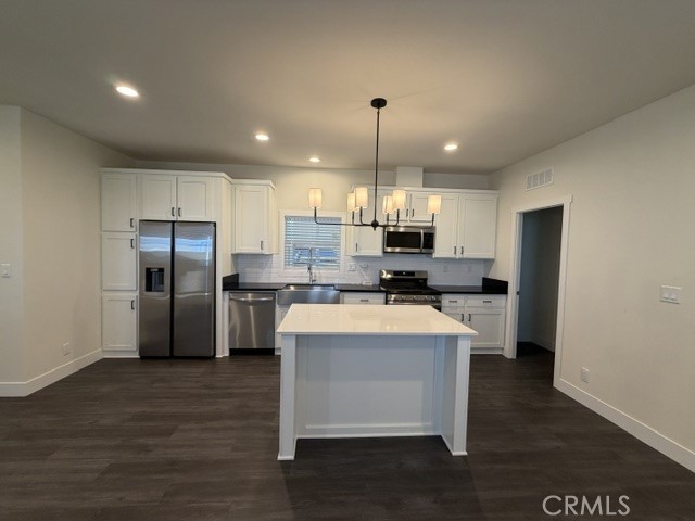 3444 West Center Street, Unit 61 Riverside, CA 92501 - Photo 5 of 24 Gallery Image 5