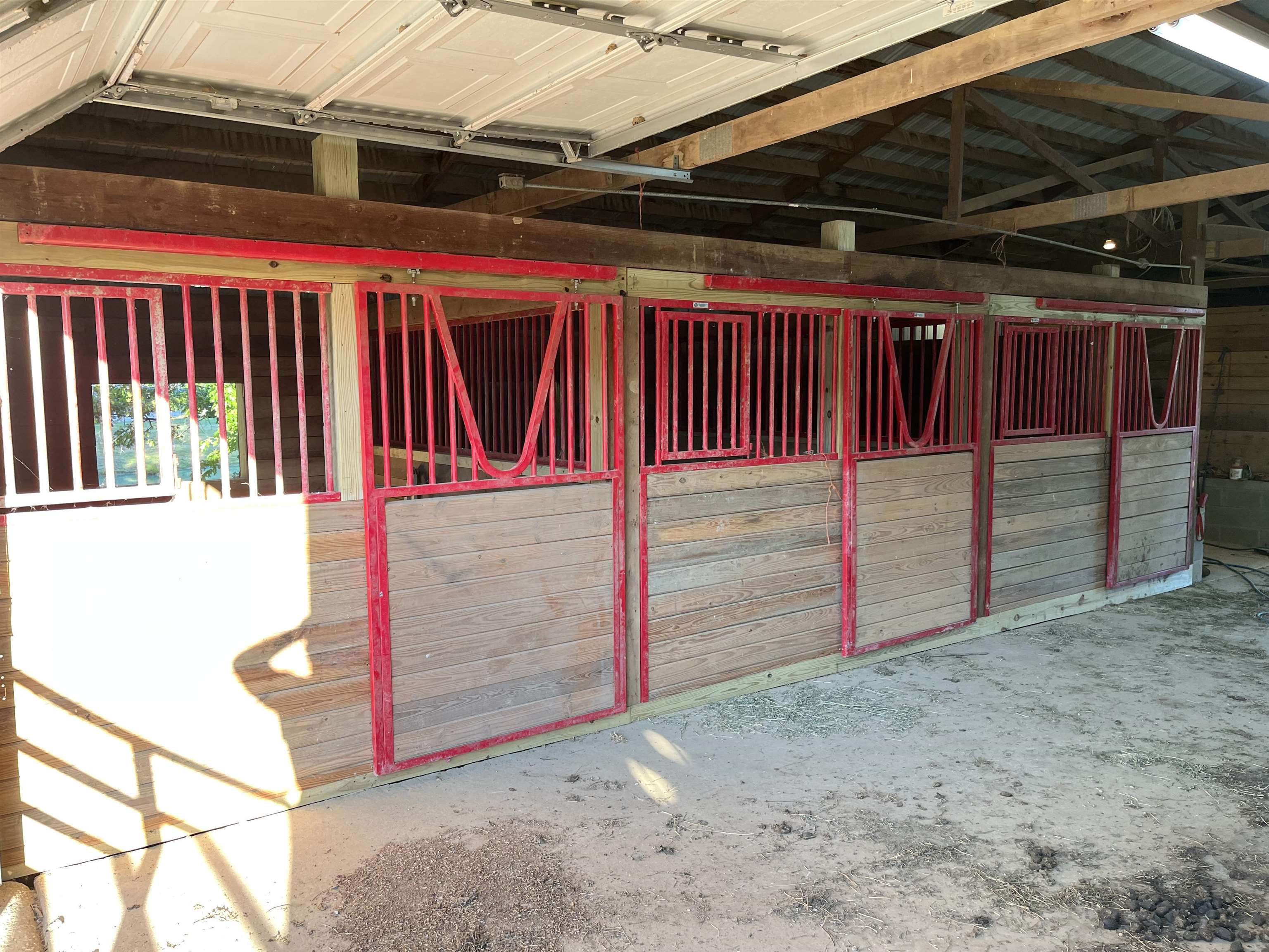 1057 Craig Road Ripley, TN 38063 - Photo 5 of 6 a view of a garage