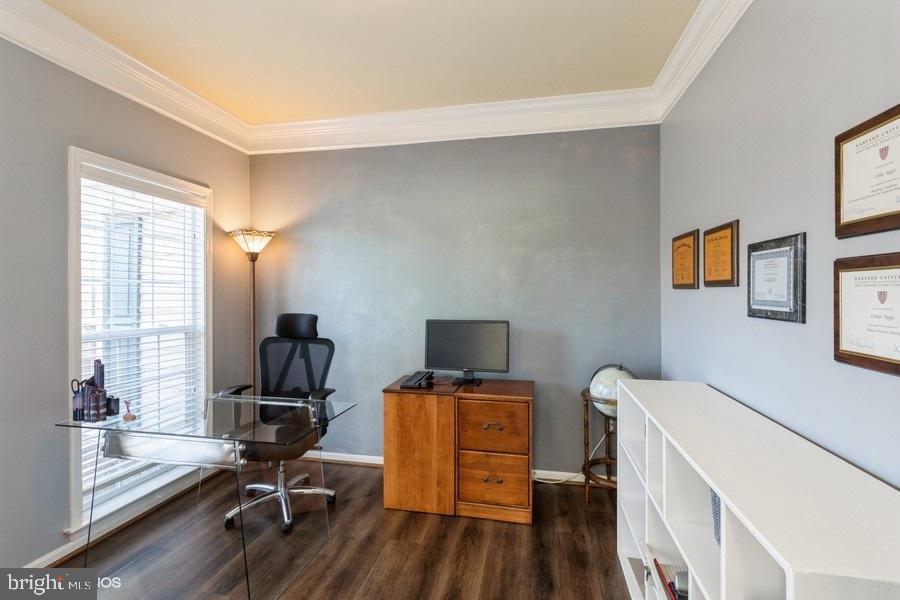 42268 Providence Ridge Drive Chantilly, VA 20152 - Photo 16 of 57