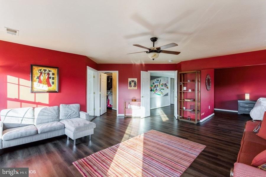 42268 Providence Ridge Drive Chantilly, VA 20152 - Photo 39 of 57