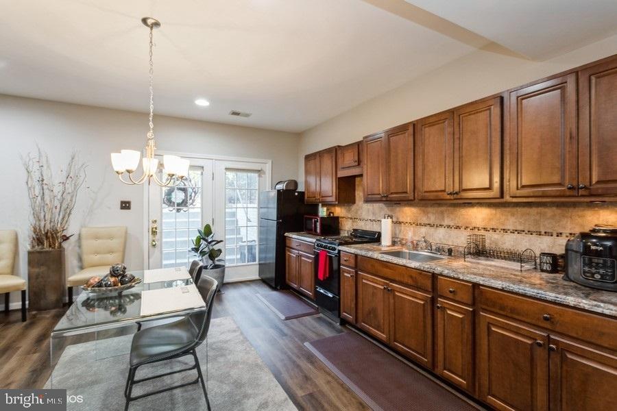 42268 Providence Ridge Drive Chantilly, VA 20152 - Photo 50 of 57