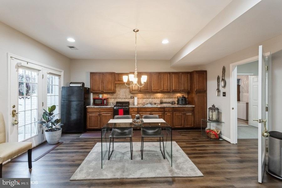 42268 Providence Ridge Drive Chantilly, VA 20152 - Photo 51 of 57