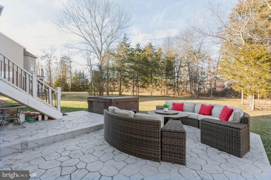 42268 Providence Ridge Drive Chantilly, VA 20152 - Photo 9 of 57