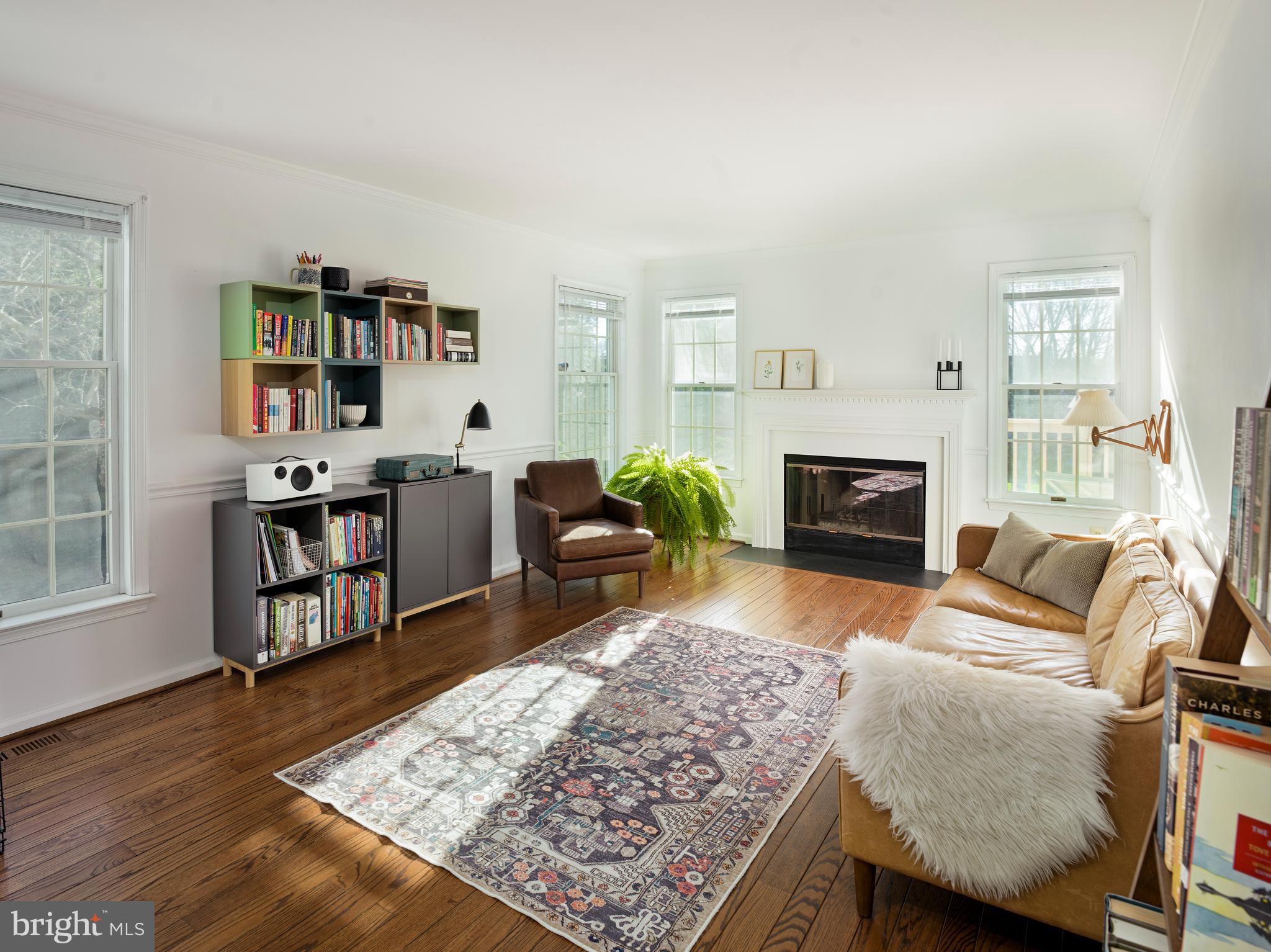 534 Pewter Drive Exton, PA 19341 - Photo 4 of 39 a living room with furniture and a fireplace