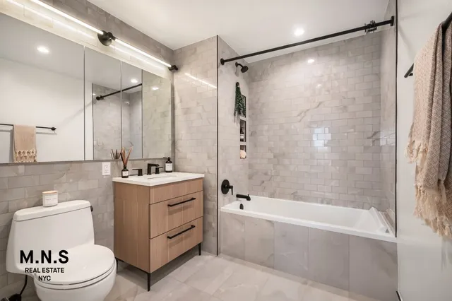 $1,295,000 | 22-54 46th Street, Unit 704 | Astoria