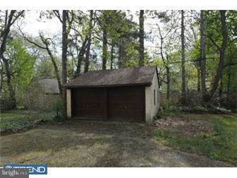 1328 Hillside Road Wynnewood, PA 19096 - Photo 11 of 12 Garage