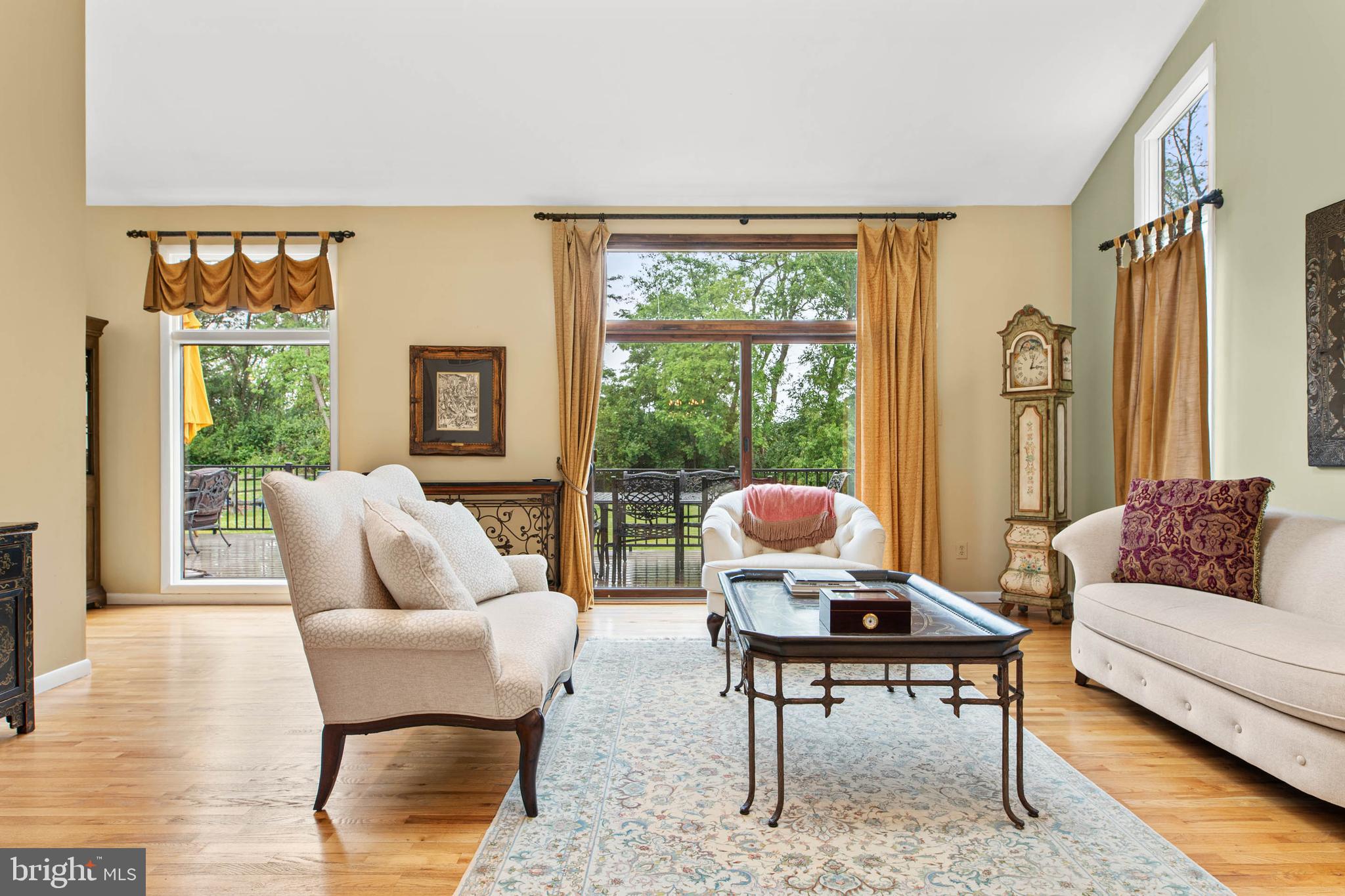780 Panorama Road Villanova, PA 19085 - Photo 6 of 41 Living Room