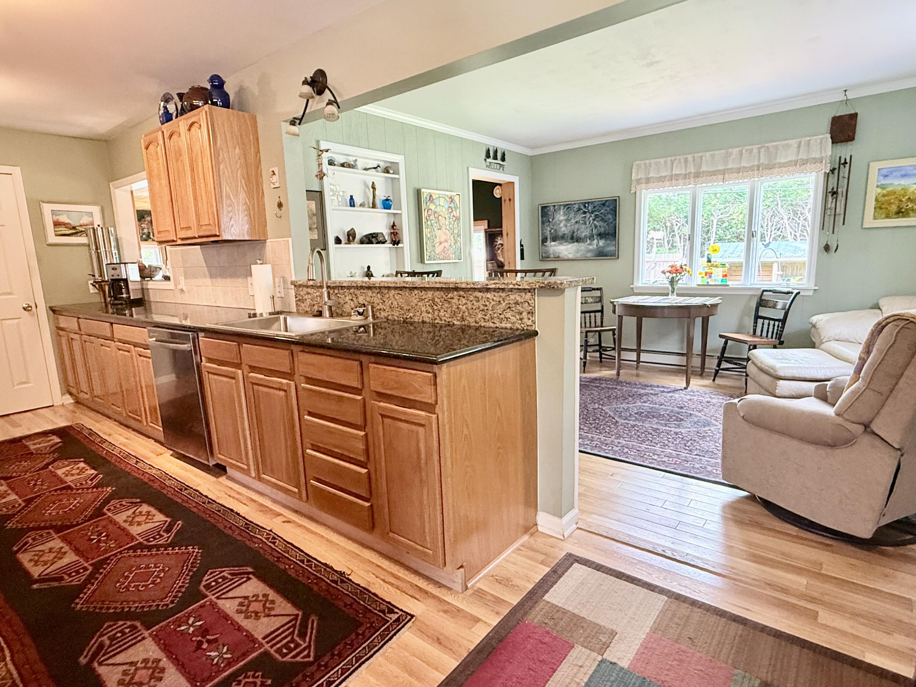 16 Olivetti Place Plattsburgh, NY 12901 - Photo 7 of 39