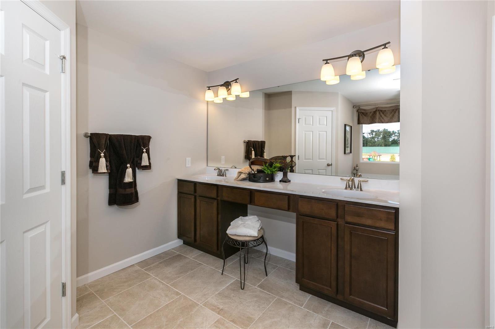 165 Keystone Ridge Drive O'Fallon, MO 63366 - Photo 14 of 17 Gallery Image 14
