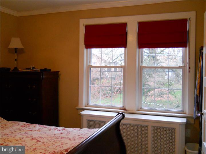 36 Forest Road Springfield, PA 19064 - Photo 13 of 24 Bedroom - Main