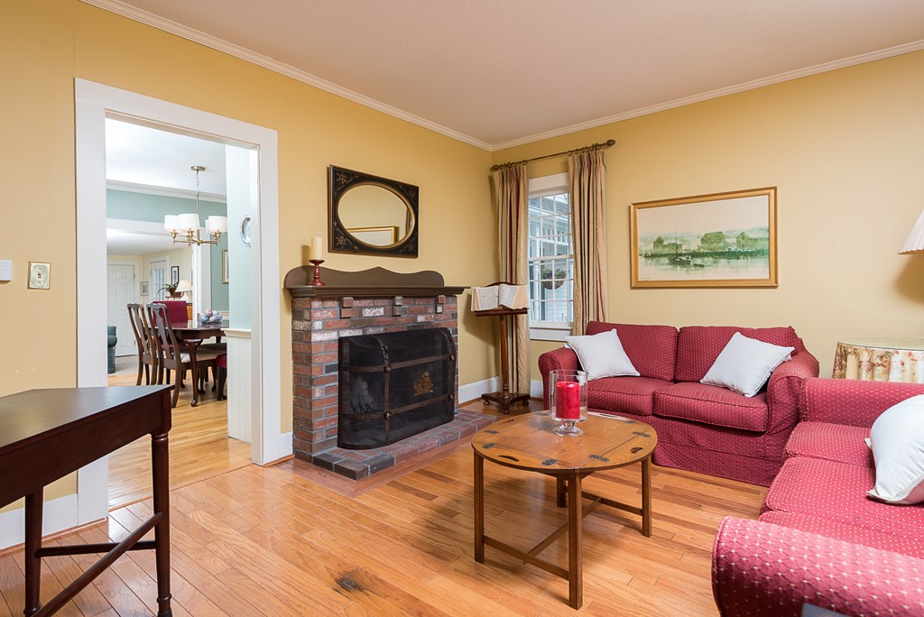 112 Gannett Road Scituate, MA 02066 - Photo 14 of 30 Gallery Image 14