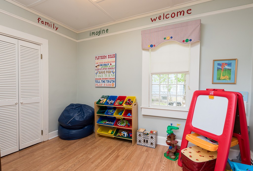 112 Gannett Road Scituate, MA 02066 - Photo 16 of 30 Gallery Image 16