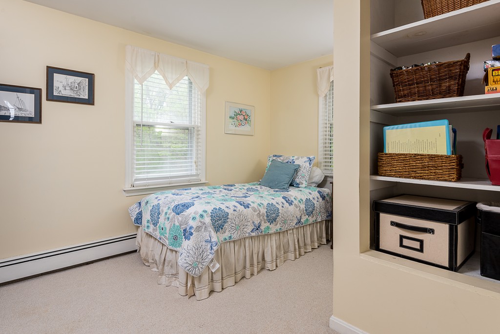 112 Gannett Road Scituate, MA 02066 - Photo 17 of 30 Gallery Image 17