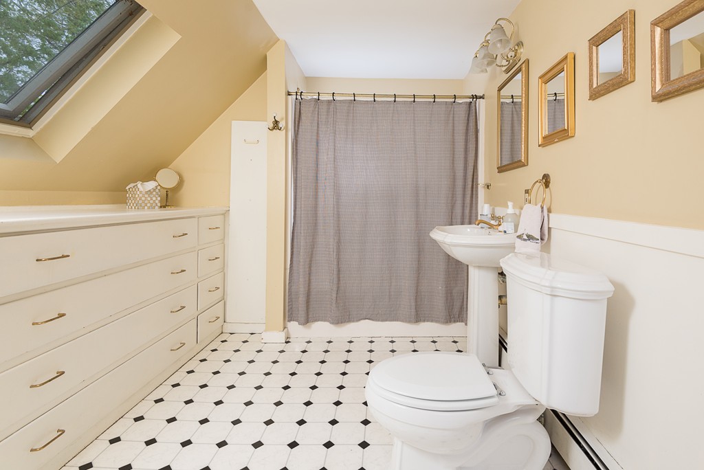 112 Gannett Road Scituate, MA 02066 - Photo 21 of 30 Gallery Image 21