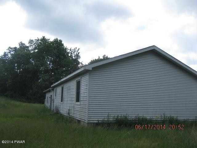 146 Murnin Road Lake Ariel, PA 18436 - Photo 3 of 13
