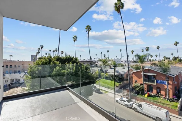 $7,250,000 | 178 Alexandria Avenue, Los Angeles, CA 90004