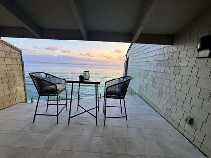 $3,300,000 | 375 West I Street, Encinitas, CA 92024