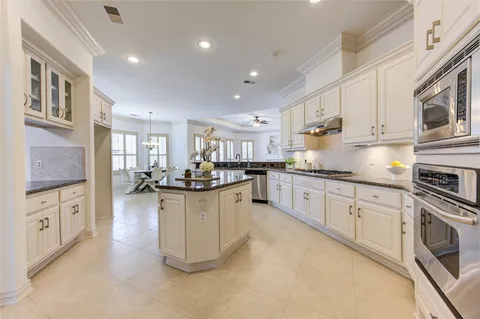 $1,270,000 | 13607 Scarlet Glen Court, Houston, TX 77077