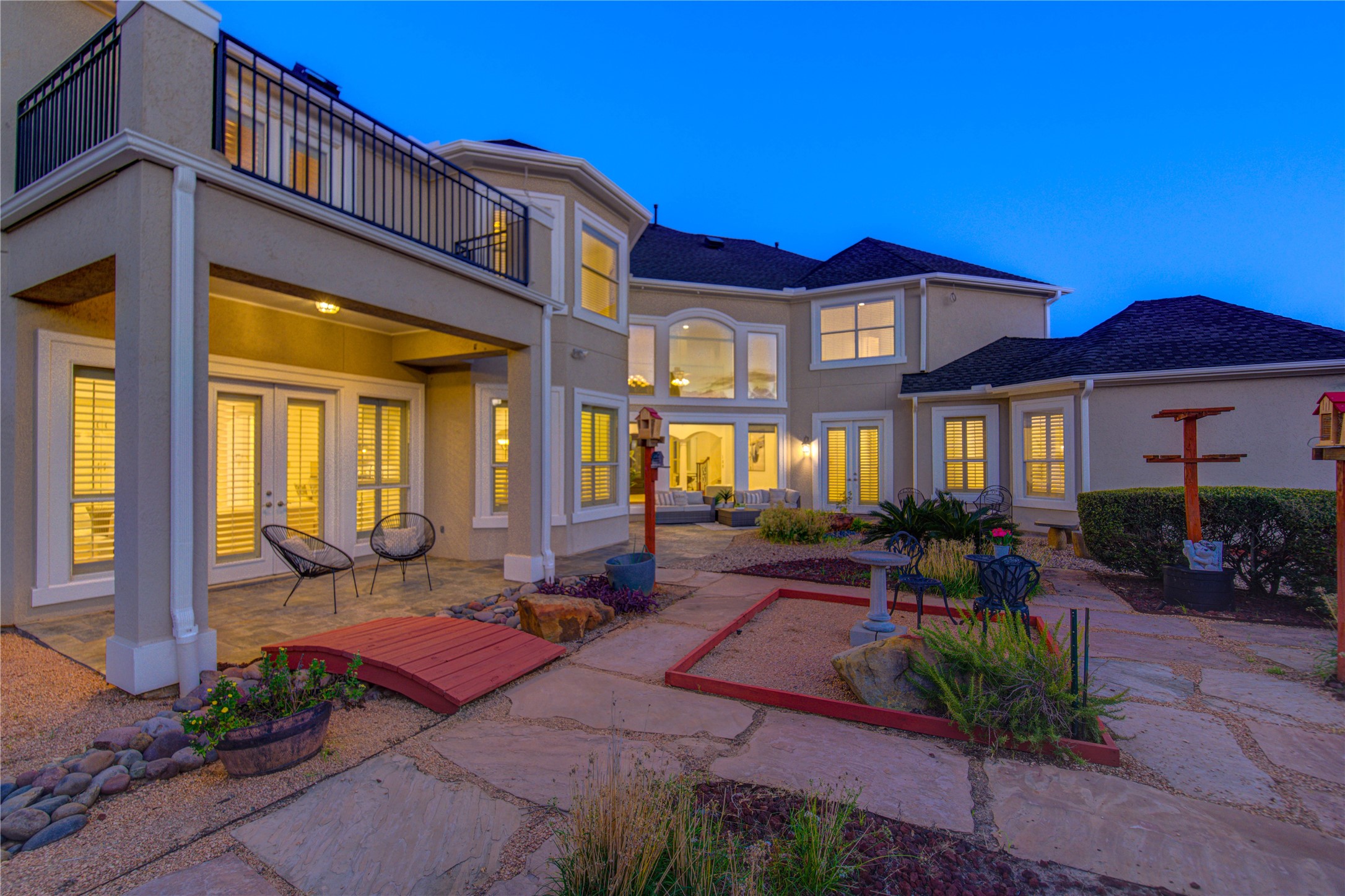 13607 Scarlet Glen Court Houston, TX 77077 - Photo 2 of 46