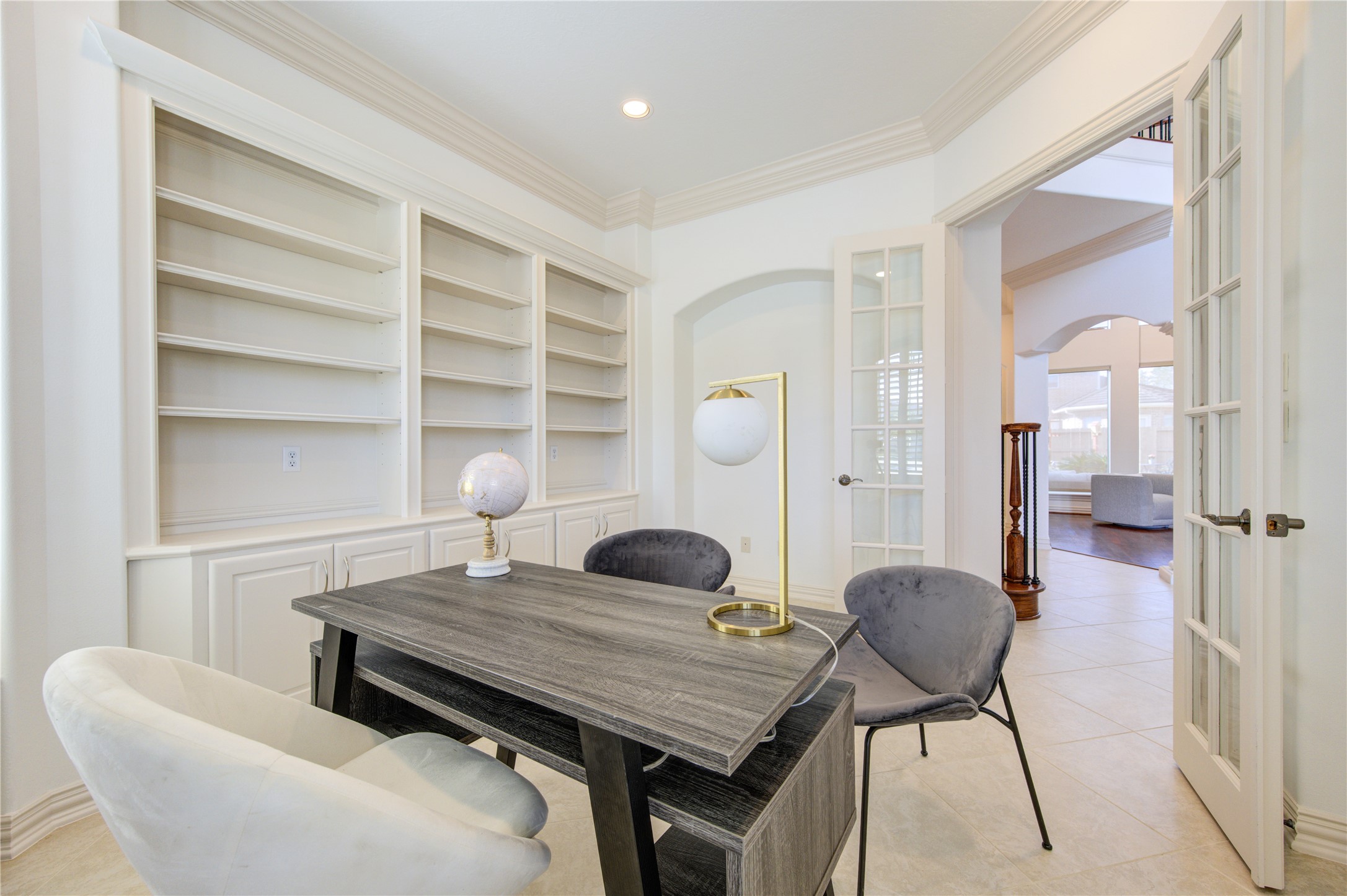 13607 Scarlet Glen Court Houston, TX 77077 - Photo 10 of 46