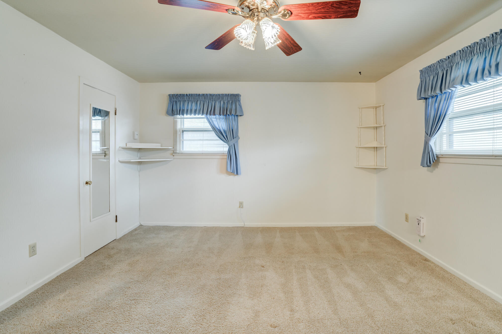 2302 55th Street Lubbock, TX 79412 - Photo 33 of 44 2302-55th-St_Lubbock-TX_20