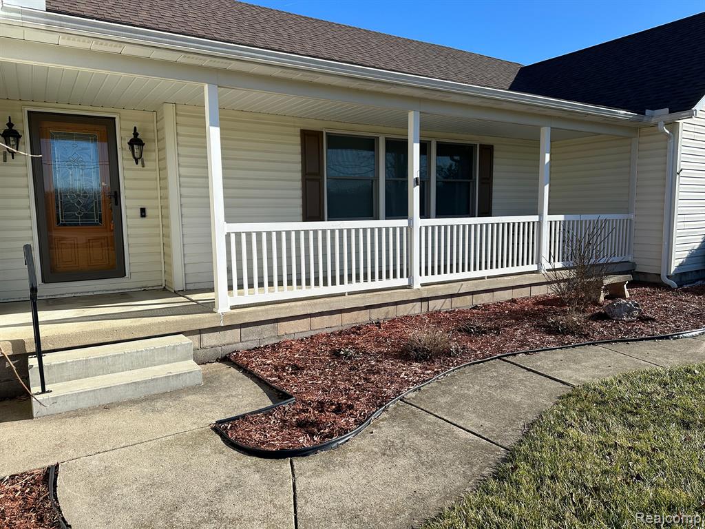 26237 Arsenal Road Flat Rock, MI 48134 - Photo 4 of 30 Gallery Image 4