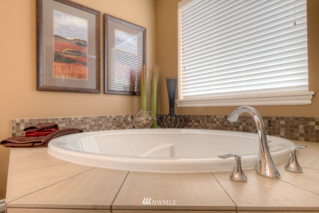 16304 Southeast 138th Place Renton, WA 98059 - Photo 19 of 22 Gallery Image 19