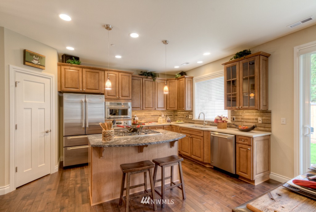 16304 Southeast 138th Place Renton, WA 98059 - Photo 10 of 22 Gallery Image 10