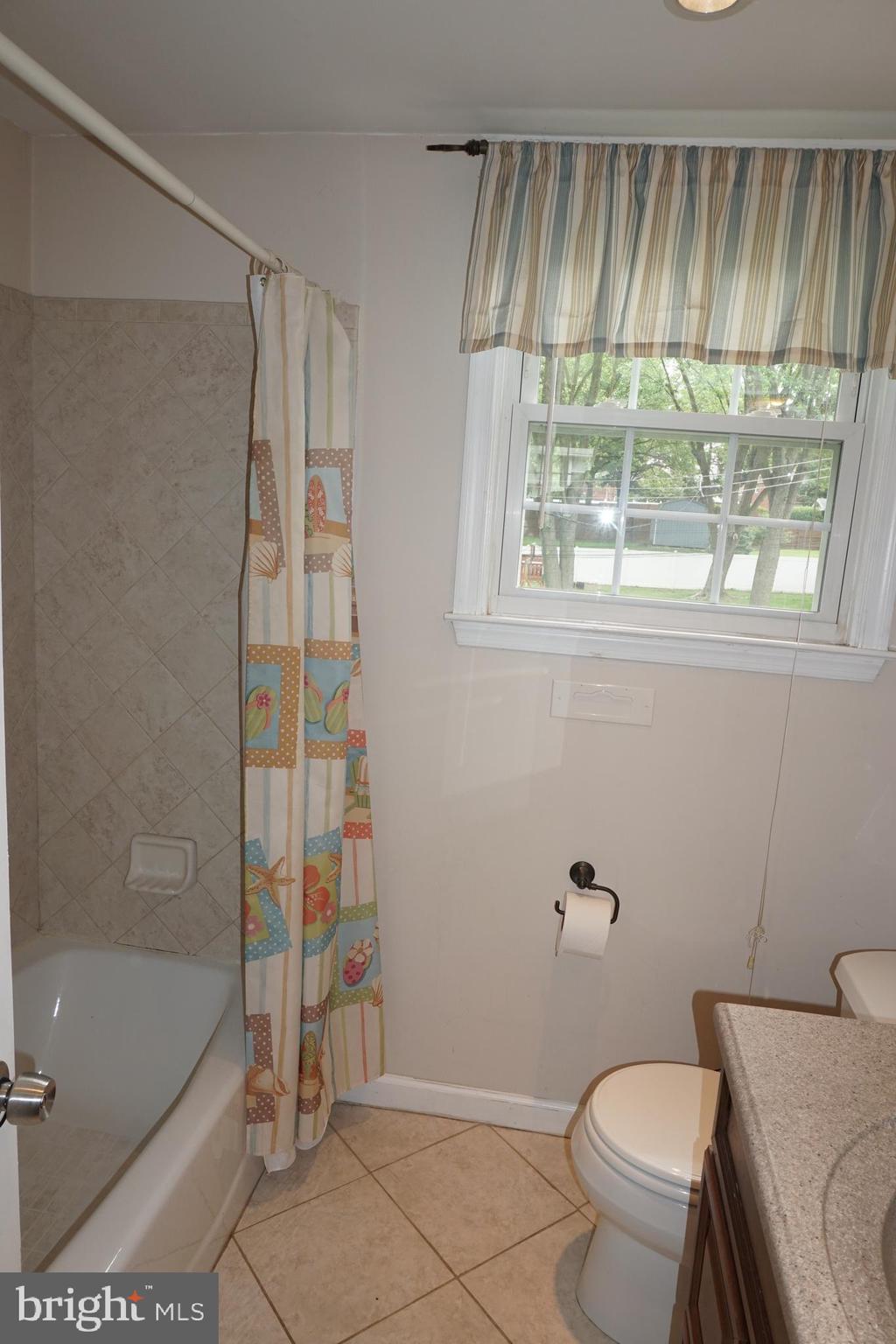 4600 Spring Street Brookhaven, PA 19015 - Photo 15 of 28 Bathroom