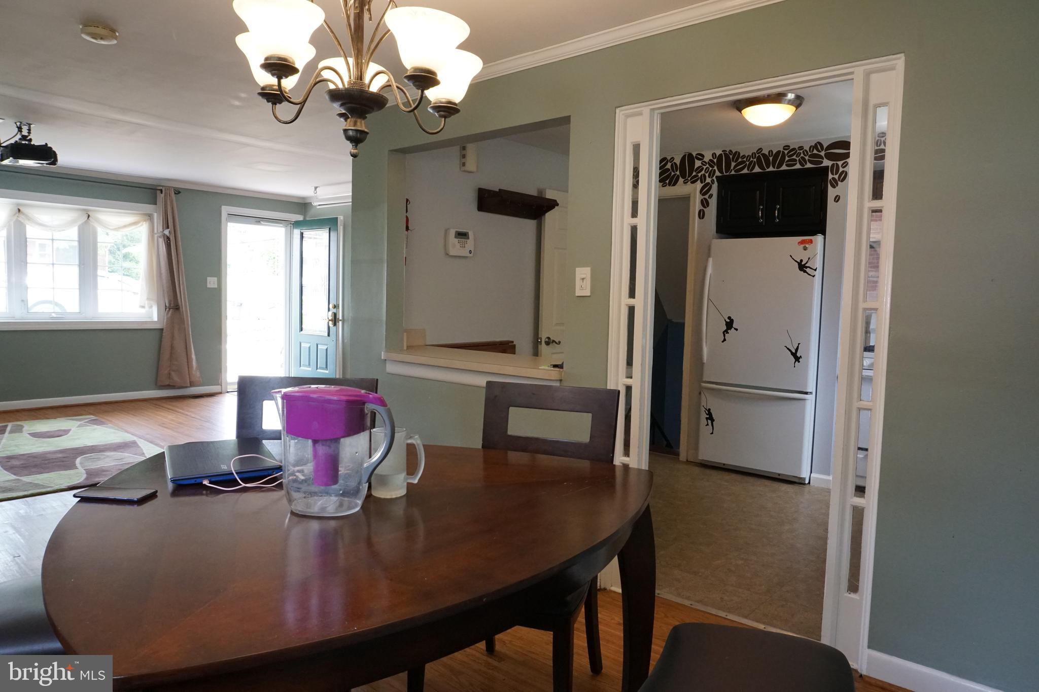 4600 Spring Street Brookhaven, PA 19015 - Photo 8 of 28 Dining R