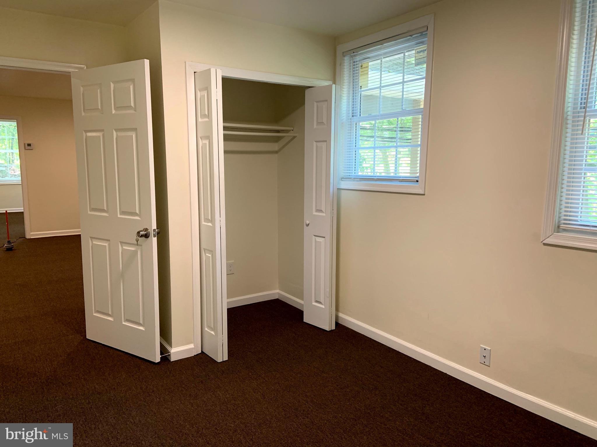 18307 Old Triangle Road Triangle, VA 22172 - Photo 22 of 32
