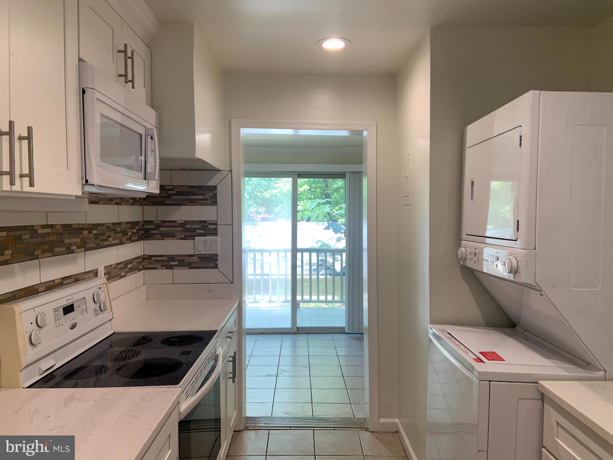 18307 Old Triangle Road Triangle, VA 22172 - Photo 26 of 32