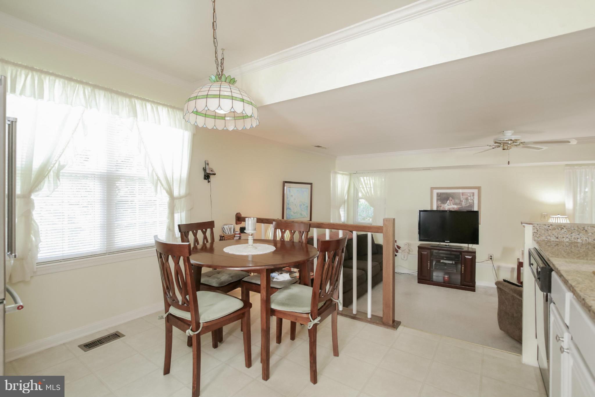 4400 Fieldgreen Road Baltimore, MD 21236 - Photo 11 of 30 Kitchen