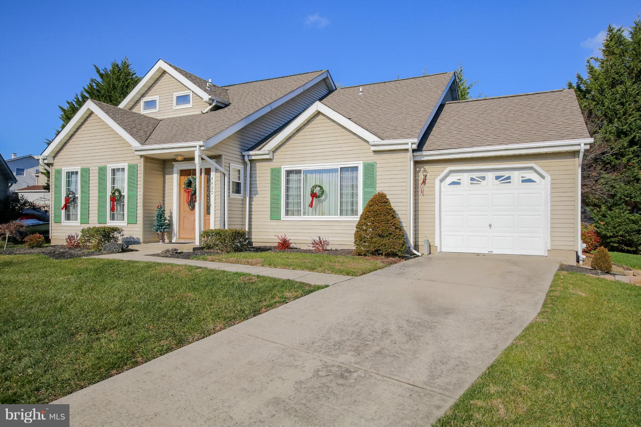 4400 Fieldgreen Road Baltimore, MD 21236 - Photo 3 of 30 Exterior (Front)