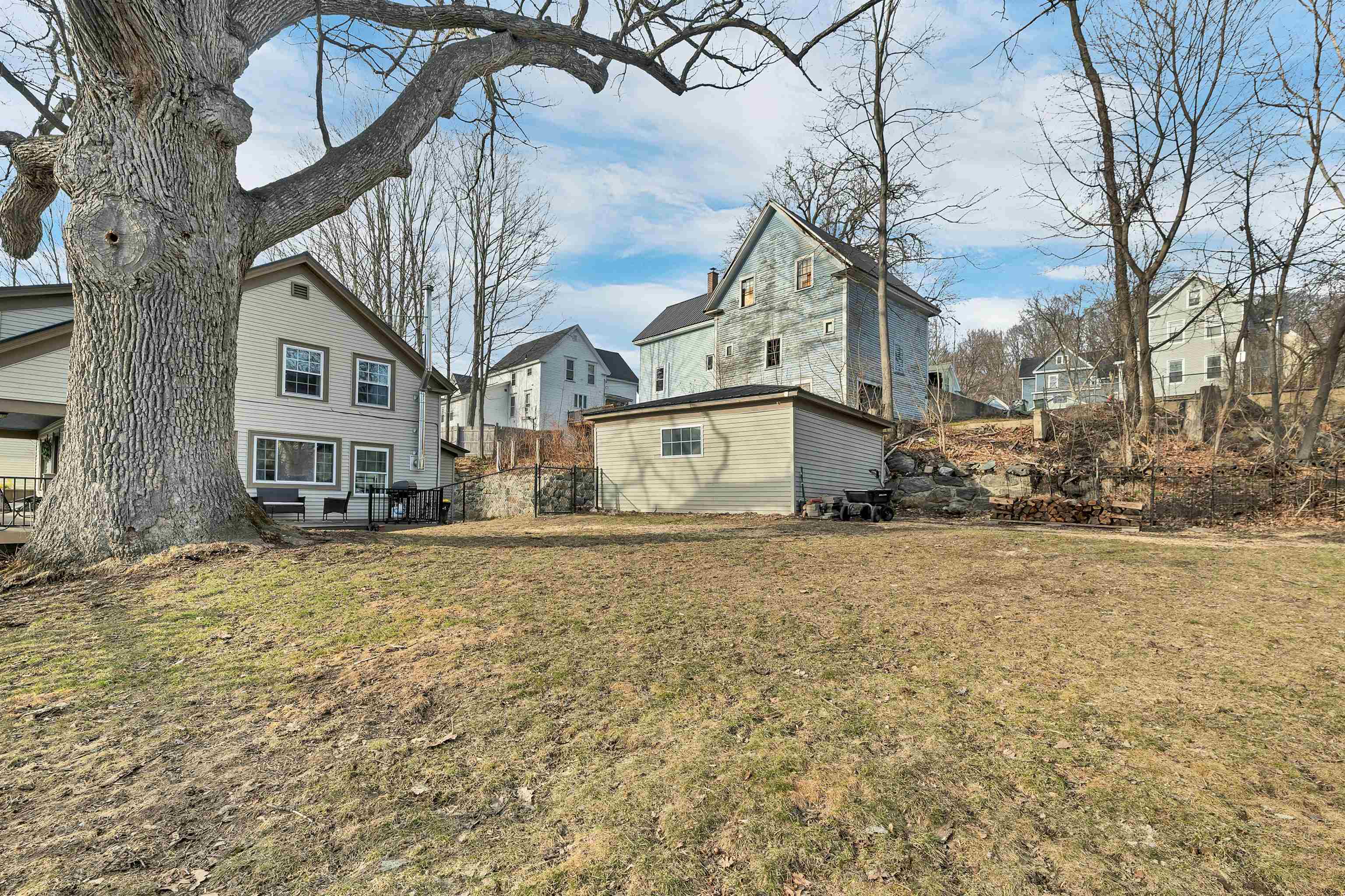 48 Baldwin Street Laconia, NH 03246 - Photo 6 of 60