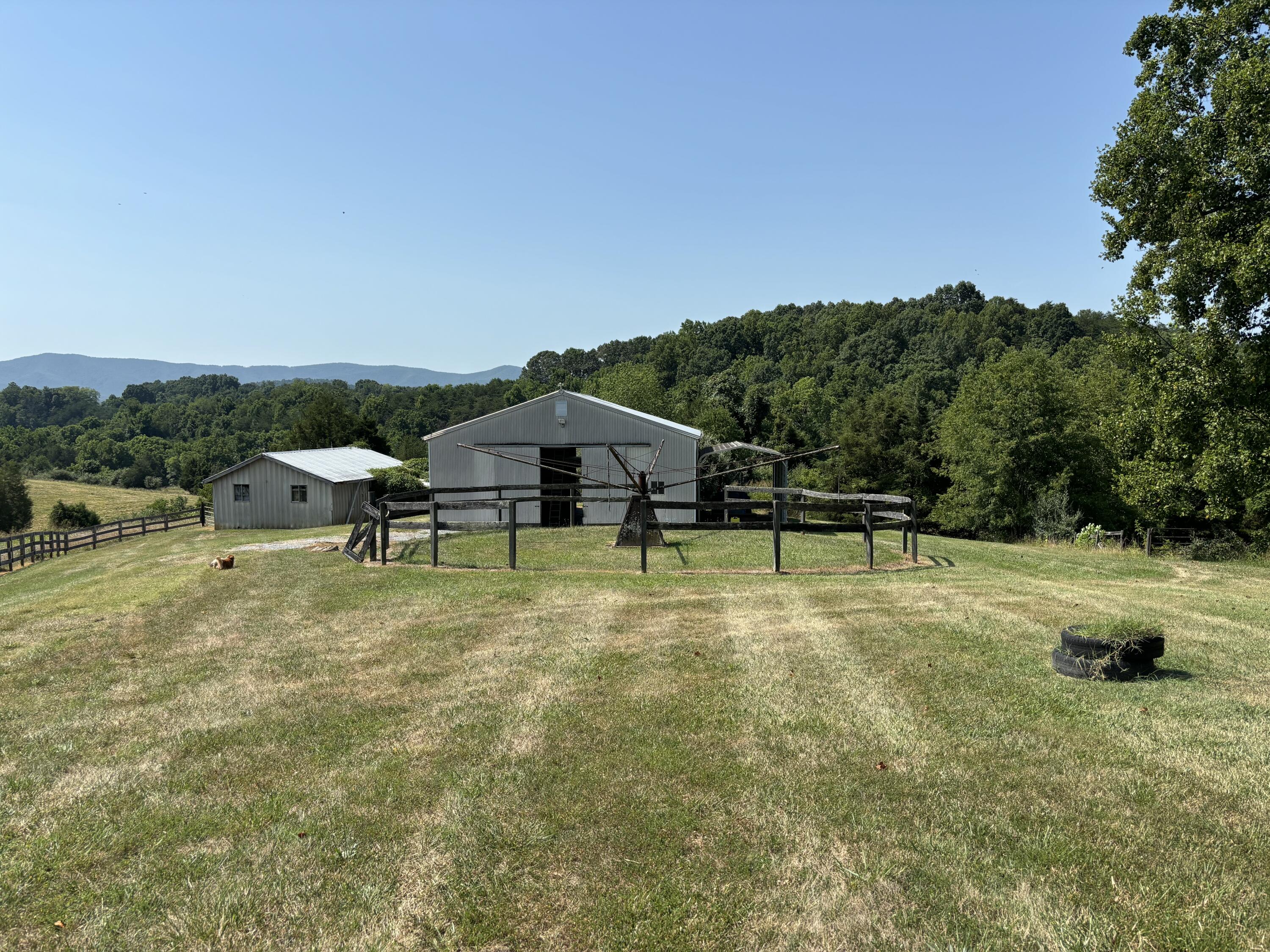 1365 Oak Ridge Road Buchanan, VA 24066 - Photo 4 of 25 IMG_3200