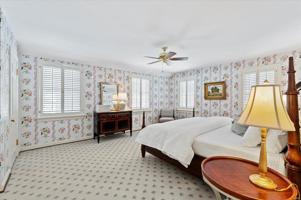 2 Nassau Drive St. Louis, MO 63124 - Photo 26 of 36